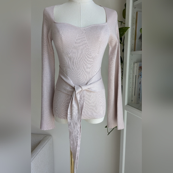 4 SIENNA ANTHROPOLOGIE Ribbed Top - Picture 7 of 7